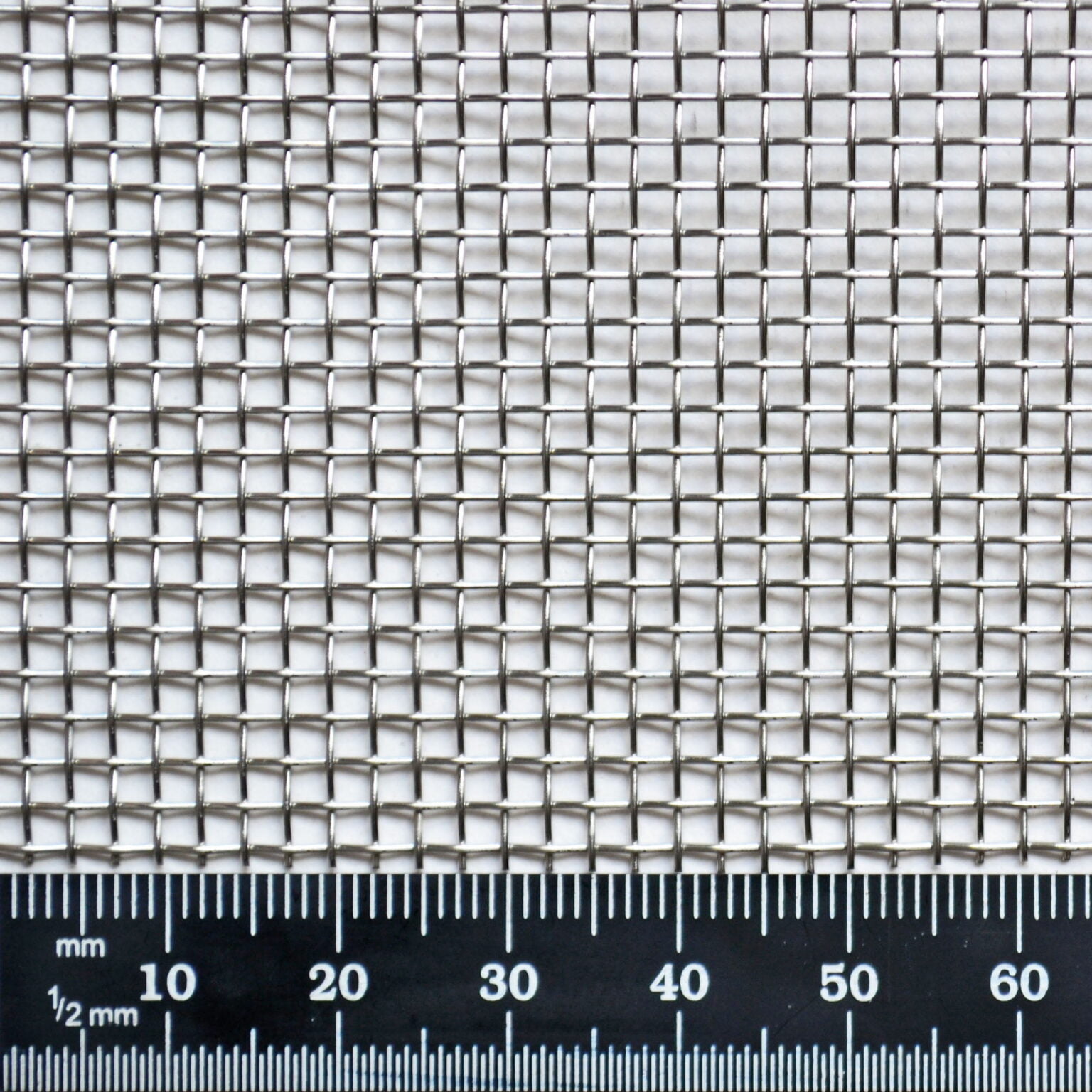 2mm Hole Stainless Steel Soffit Wire Mesh Blocks Rodents 10 LPI 0